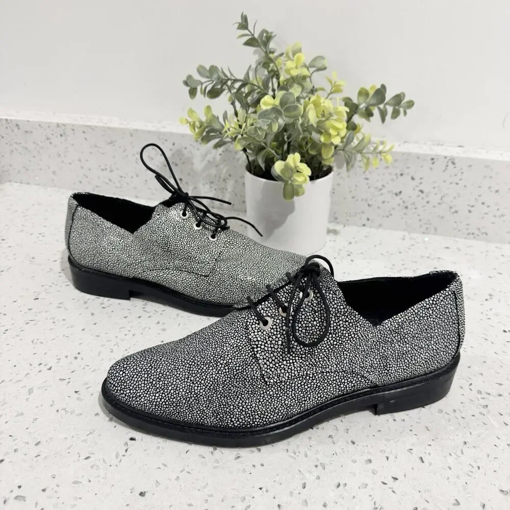 Miista London Adelaide Black/Silver Stingray Artsy Oxford Loafer 37